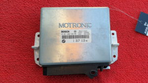 Steuergerät Motor ECU BMW M5 E34  Motronic 0261200350 1317113